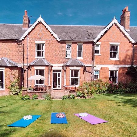 Bed and Breakfast Claridge House Lingfield Exterior foto