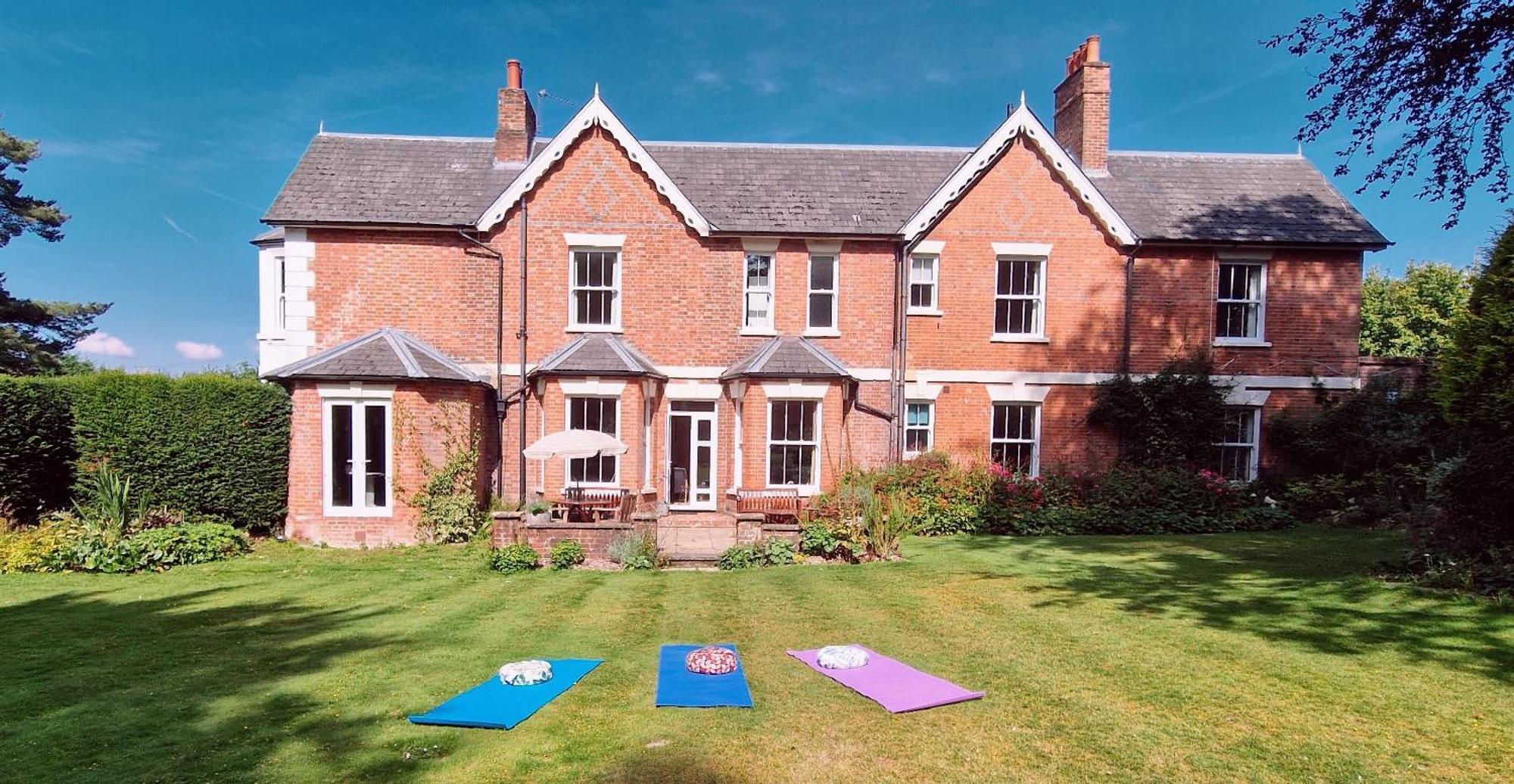 Bed and Breakfast Claridge House Lingfield Exterior foto